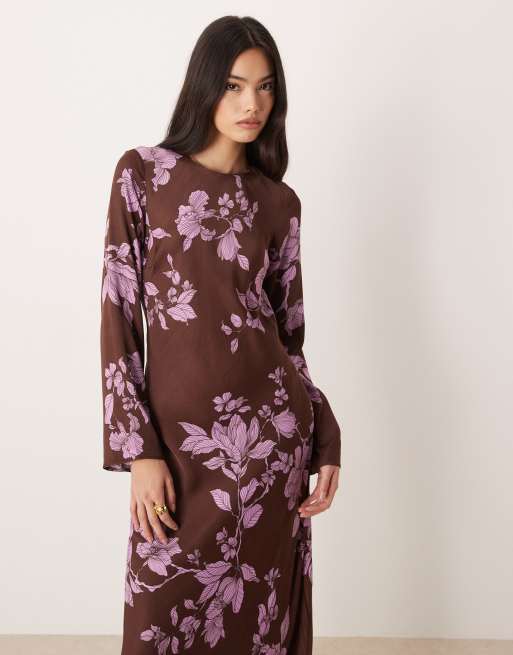 Nobody's Child - Shiloh - Robe longueur mollet à manches longues et imprimé fleuri oversize - Marron, 2 de 4