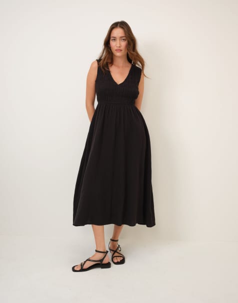 Nobody's Child Shirred sleeveless audrey midi dress in black - view 1