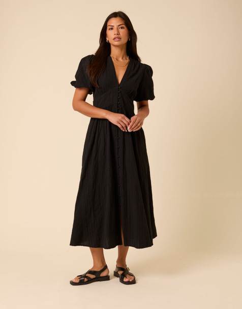 Nobody's Child Short sleeve starlight midi dress in black - view 1