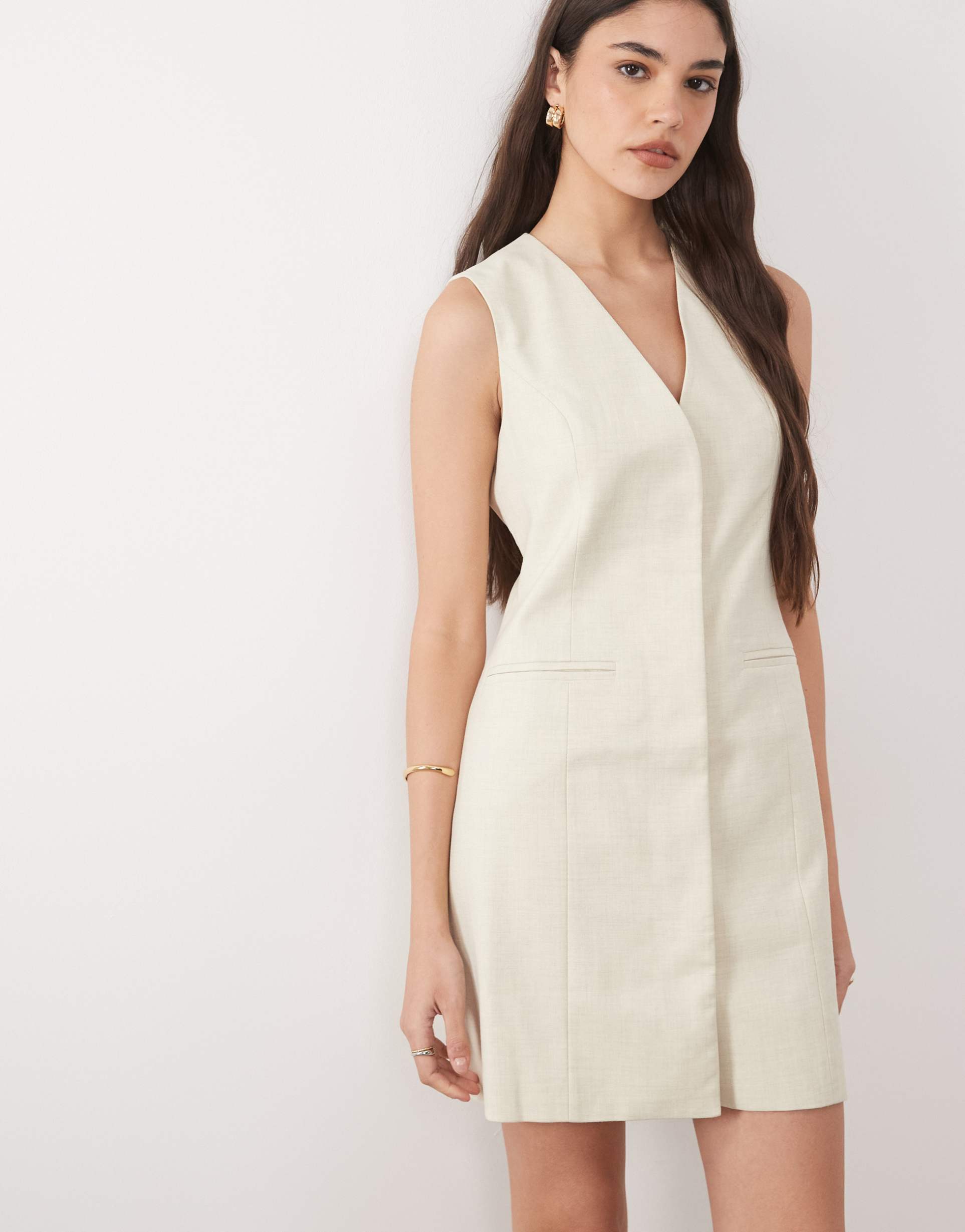 nobody's child sleeveless smooth front tailored mini dress in cream