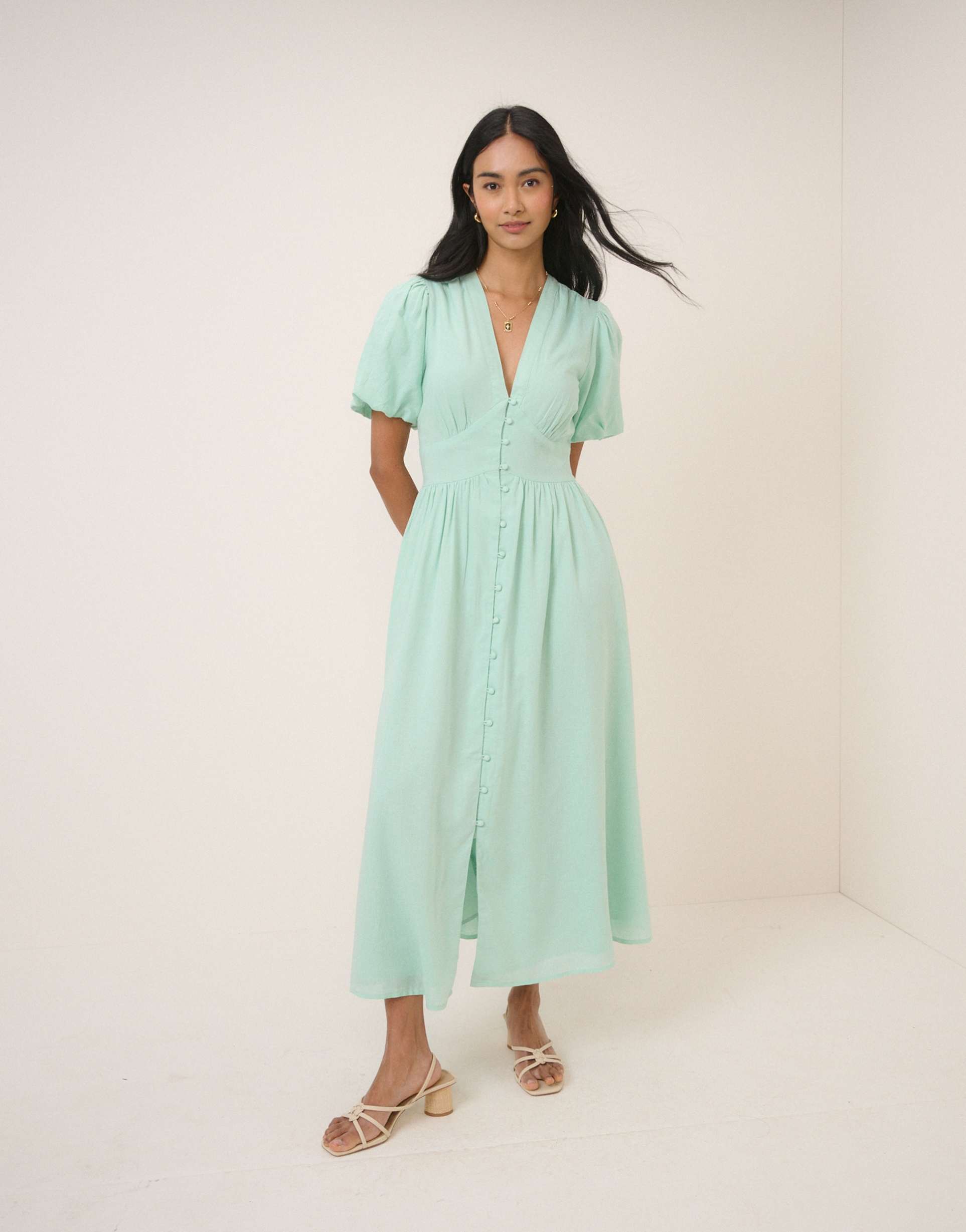 nobody's child starlight puff sleeve button down midi dress in mint green