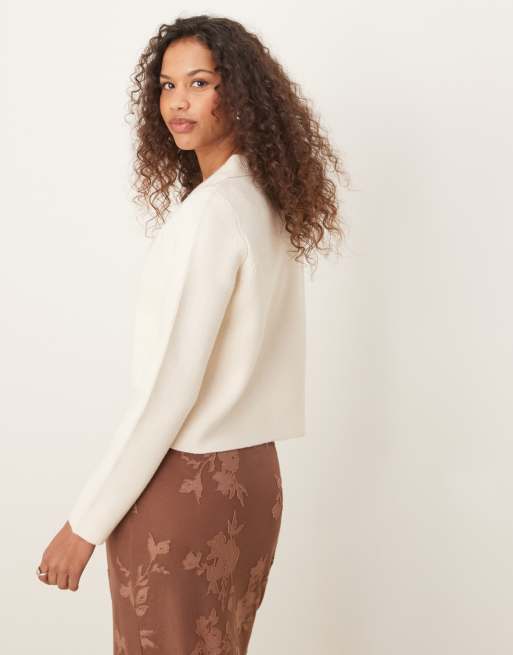 Nobody's Child – Strickjacke in Creme mit zweireihigem Kragen, 2 von 4