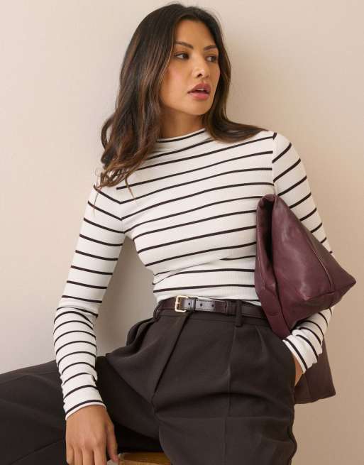 Nobody's Child Striped ribbed jersey top in white, 5 of 5