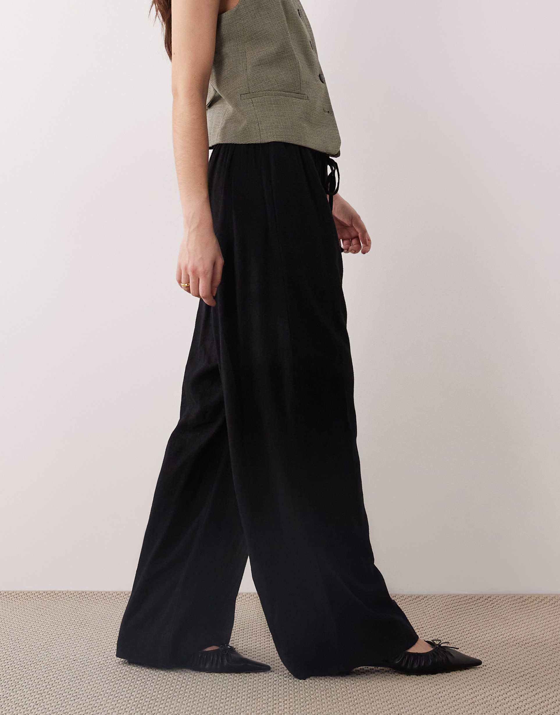 nobody's child tadlow linen blend pants in black - part of a set