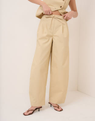 Nobody's Child Tailored Barrel Leg Pants In Neutral