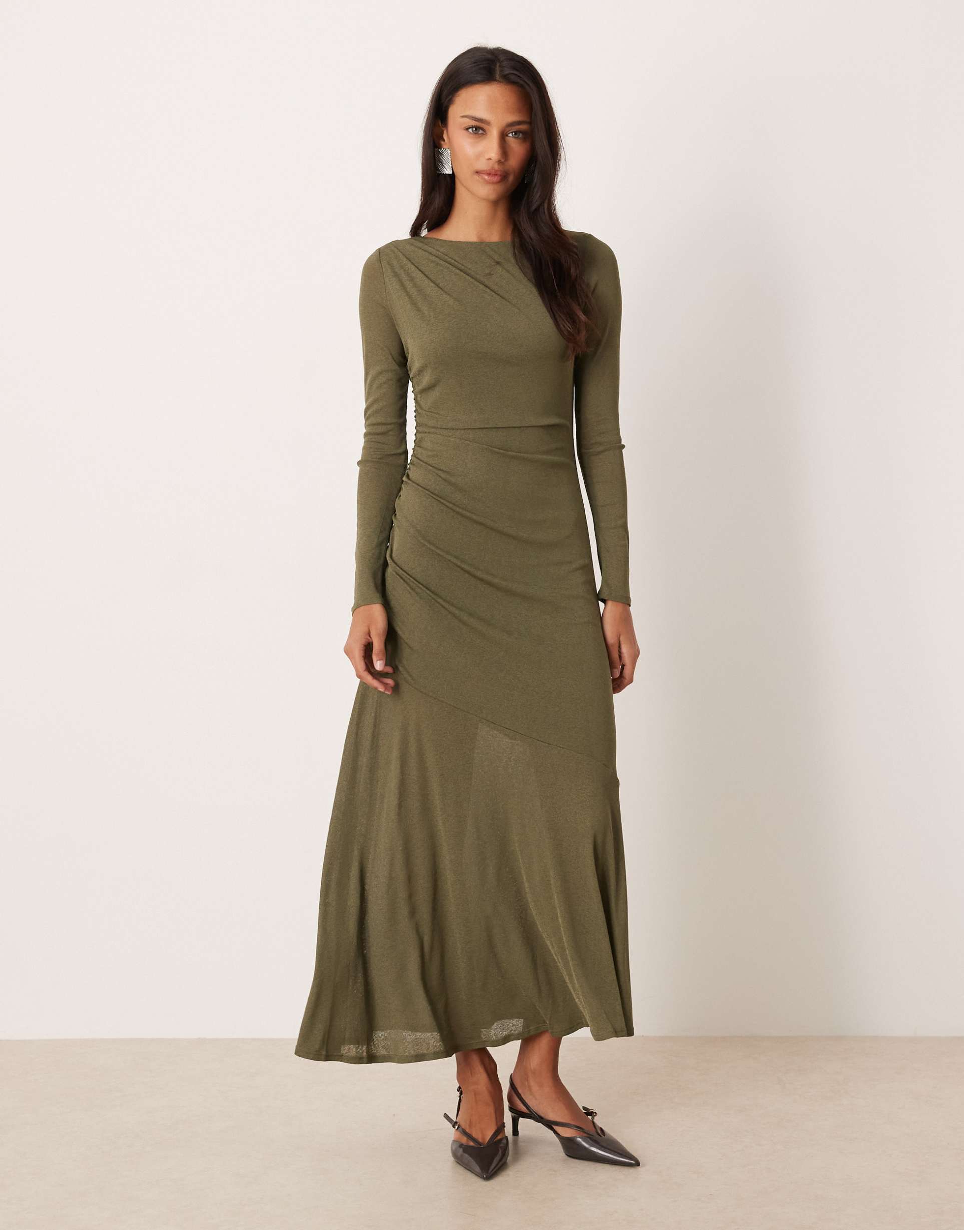 nobody's child tallulah jersey ruched long sleeve midi dress in green