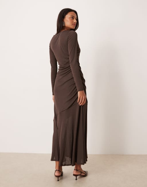 Nobody's Child - Tallulah - Robe mi-longue à fronces et manches longues - Marron , 4 de 4