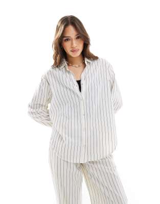 Nobody's Child Nobody's Child Tamar boxy shirt co-ord in cream pinstripe-White