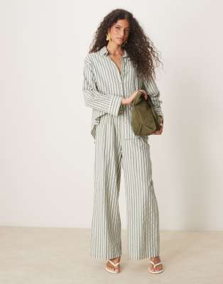 Tamar linen shirt in beige stripe - part of a set-Neutral