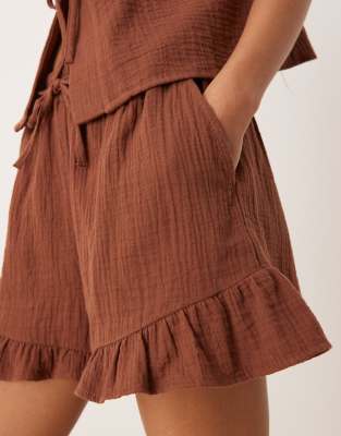 NOBODY'S CHILD TARA GAUZE RUFFLE DETAIL SHORTS 