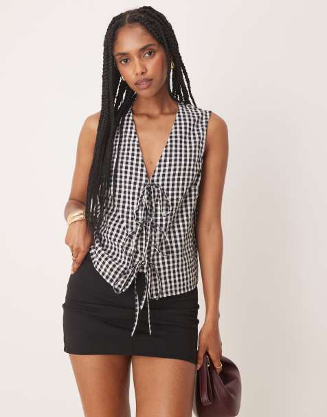 Nobody's Child Tessa tie detail sleeveless top in black and white gingham - view 1