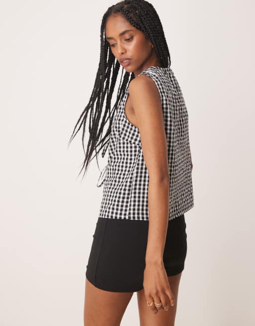 Nobody's Child Tessa tie detail sleeveless top in black and white gingham 