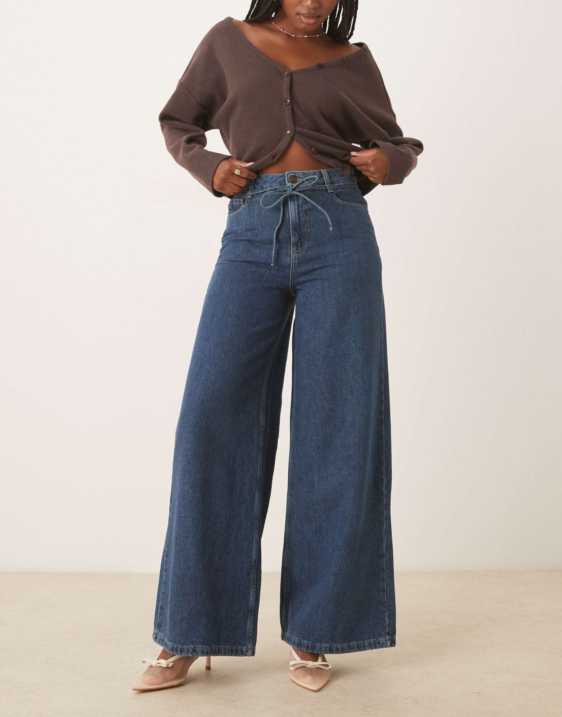 nobody's child tie waist wide leg jeans in mid vintage wash