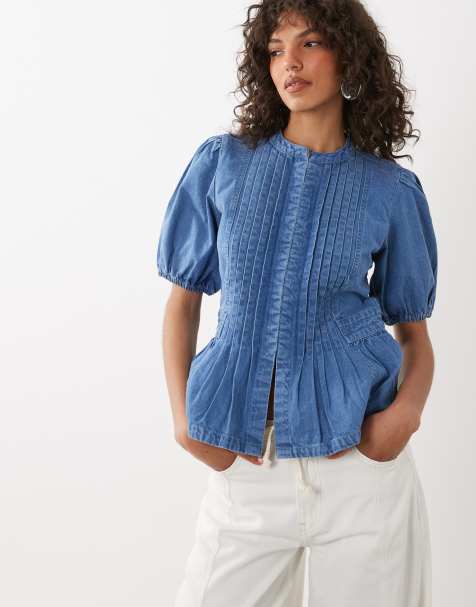 Nobody's Child – Tillie – Schößchenoberteil aus Denim in Blau mit Biesen auf der Vorderseite, Haken- und Ösenverschluss und Rundhalsausschnitt - view 1