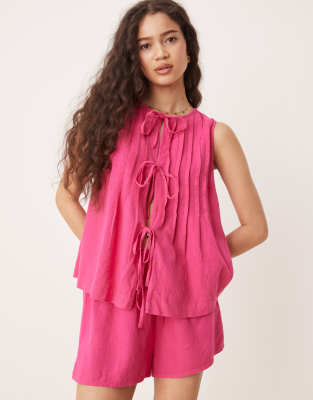 NOBODY'S CHILD TILLY TIE DETAIL LINEN MIX TOP 