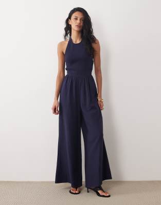 Nobody's Child - Tizzy - Jumpsuit aus Baumwolle in Marineblau mit Neckholder und weitem Bein