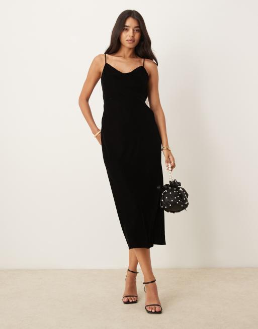 Nobody's Child - Trixie - Sort cami-midikjole i velour