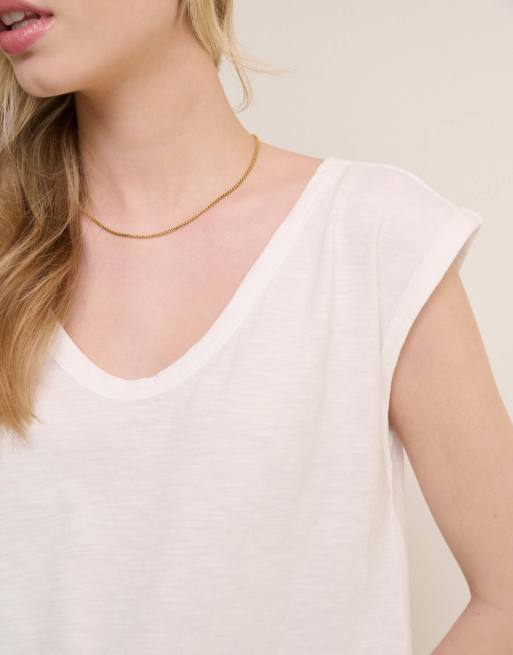 Nobody's Child Turn up sleeve jersey top in white, 3 of 5