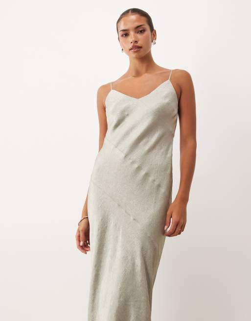 Nobody's Child v-neck cami slip midi dress in silver, 4 of 4
