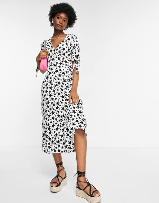 Nobody s Child v neck midi tea dress in star print with tie