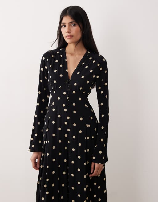 Nobody's Child Valencia v neck button detail pleat front jumpsuit in black polka dot, 2 of 4