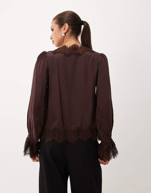 Nobody's Child Wilde lace detail tie bust long sleeve blouse in chocolate, 4 of 4
