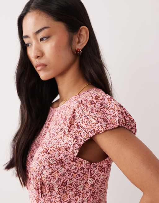 Nobody's Child Willow cap sleeve midi dress in pink ditsy floral, 3 of 4