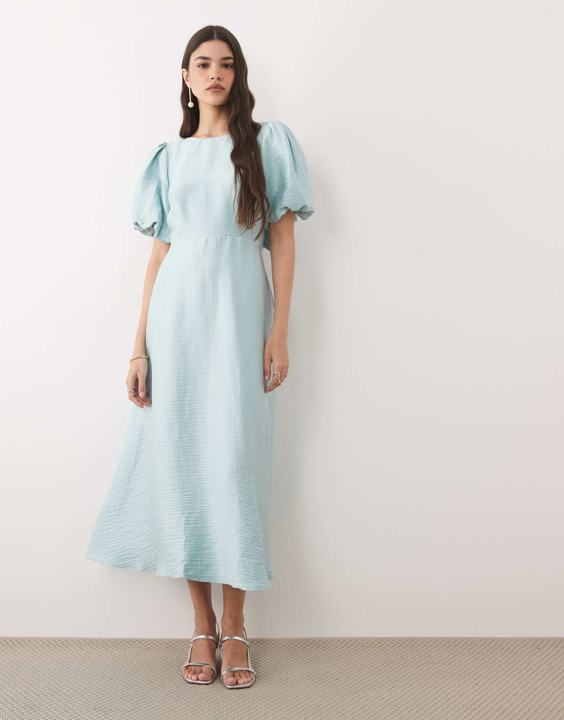 nobody's child zola slash neck puff sleeve midi dress in aqua blue