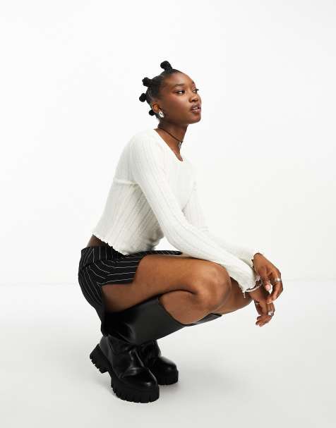 Noisy May – Biały top z karbowanym wykończeniem - view 1