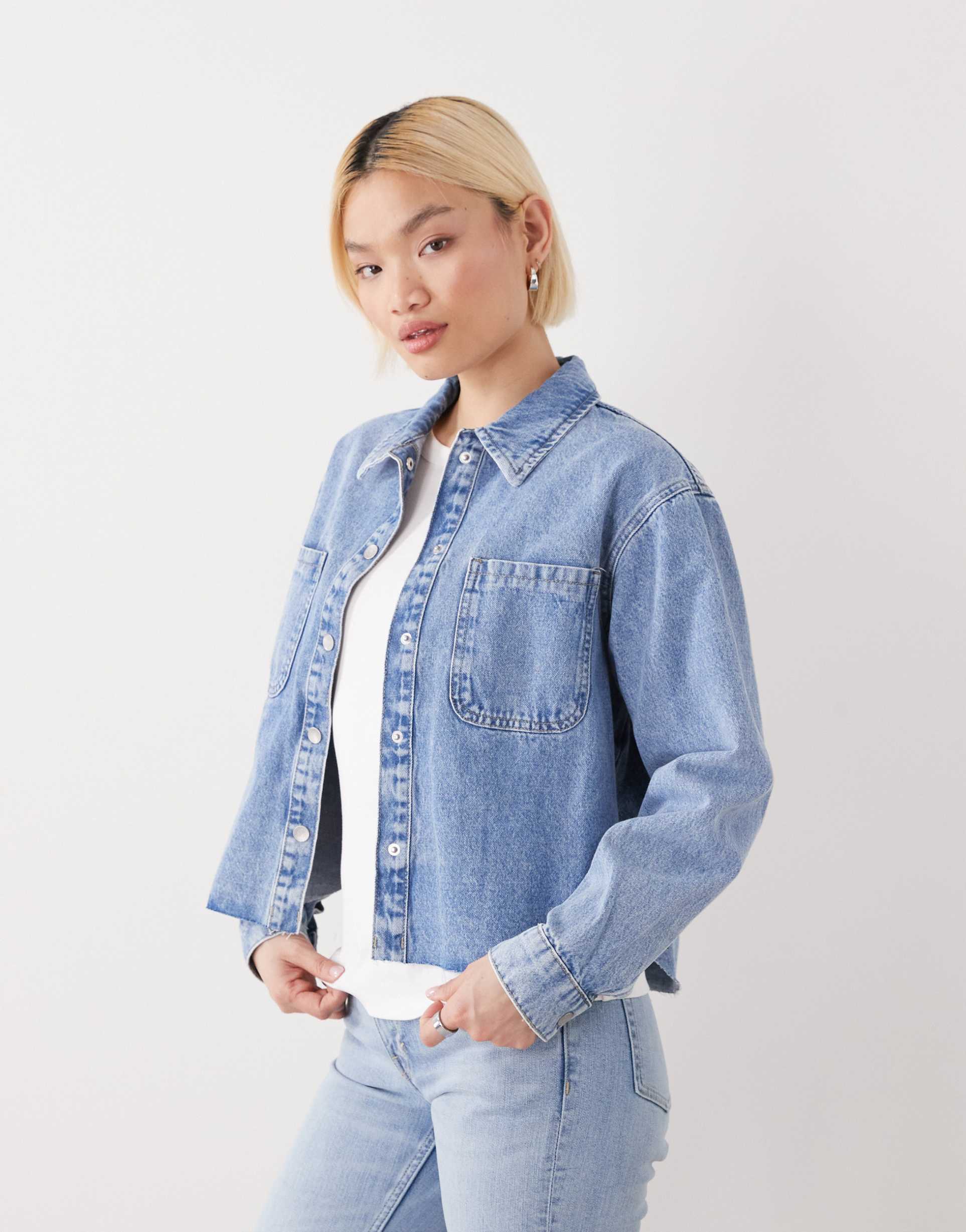 noisy may boxy denim shirt with raw hem in light wash blue