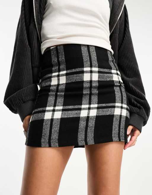 Black and white checkered skirt 4s best sale