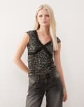 [Noisy May] Noisy May cap sleeve mesh top with lace edge in leopard-Green XL Kalamata
