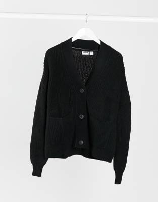black cardigan pockets