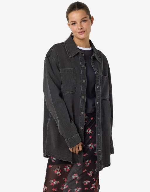 Noisy May - Chaqueta estilo camisa vaquera extragrande en negro, 4 de 6