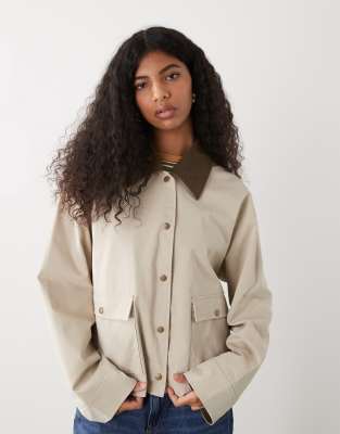 Noisy May Contrast Collar Lightweight Barn Jacket In Neutral