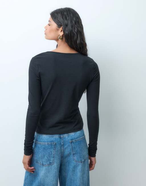 Noisy May crew neck fitted cardigan in black, 2 of 4