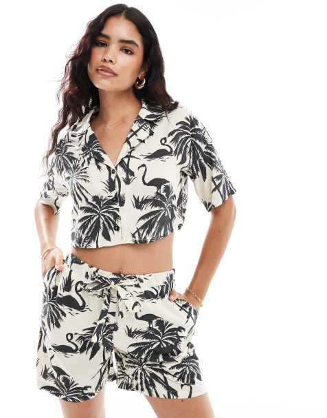 Noisy May cropped boxy resort shirt co-ord with palm print in cream - view 1