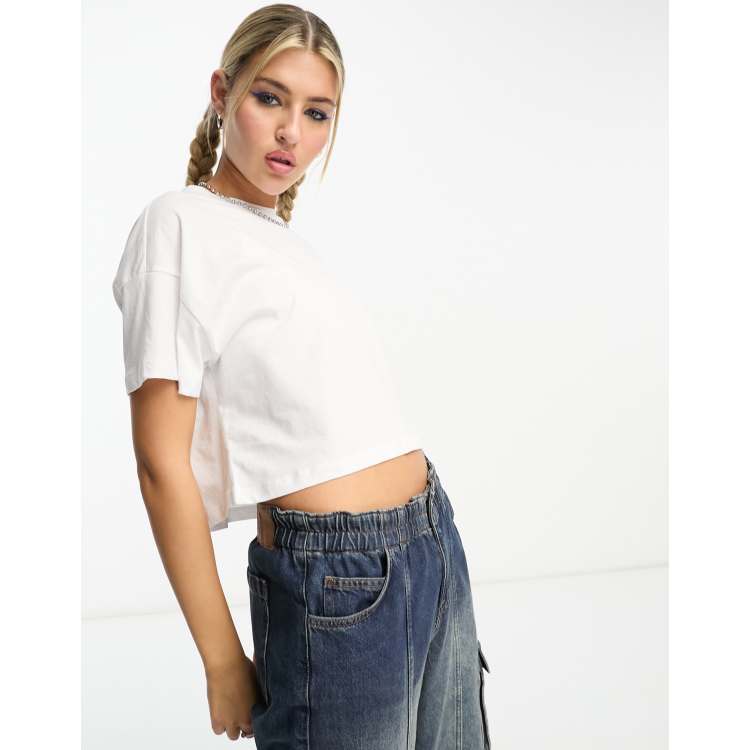 204348000-1-white?$n_750w$&wid