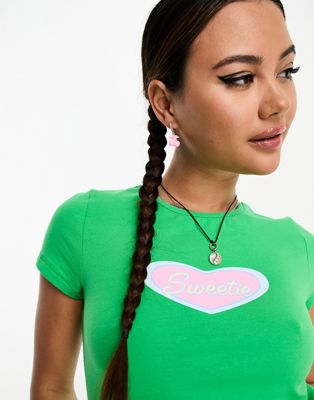 Noisy May cropped t-shirt with sweetie heart print in green