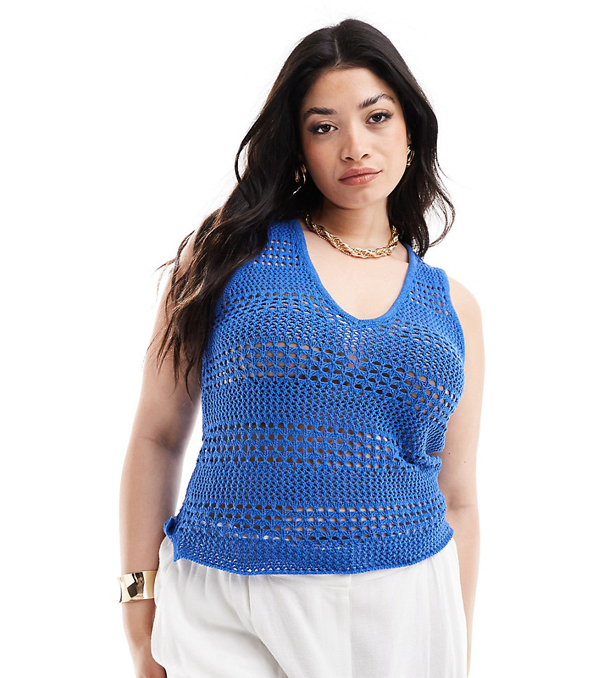 Noisy May Curve crochet vest in bright blue
