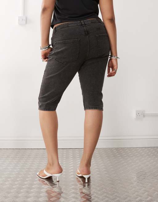 Noisy May Curve denim capri pants in washed black, 4 of 5