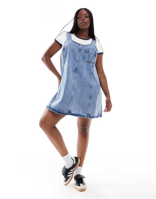 Noisy May Curve denim pinafore dress in mid wash blue ASOS