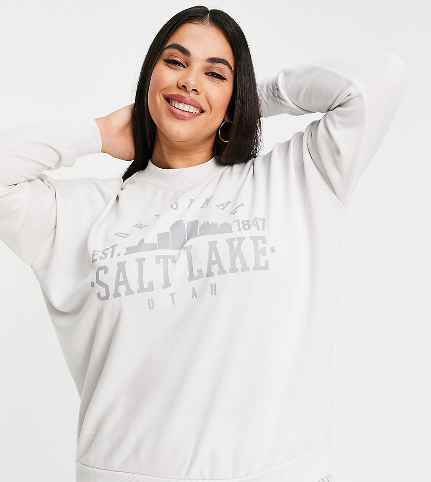 Noisy May Curve - Exclusives - Sweater met print in college-stijl in gebroken wit, deel van combi-set