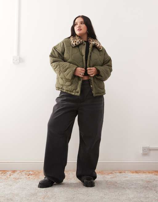 Noisy May Curve faux fur leopard collar detail quilted coat