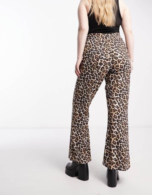 Noisy May Curve flared pants in leopard print, 2 of 4