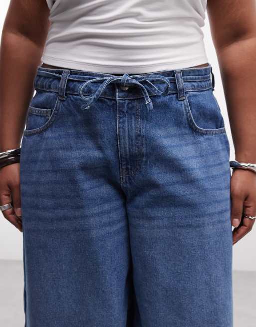 Noisy May Curve high waist longline loose short in mid blue denim, 4 of 5