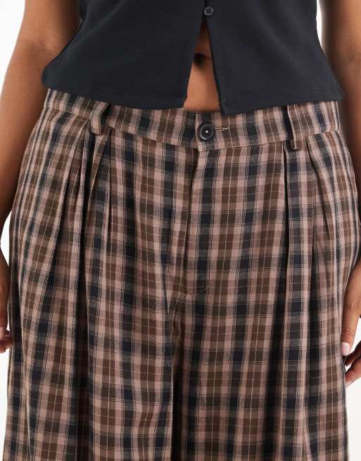 Noisy May Curve high waist wide leg check pants in chocolate check, 3 of 5