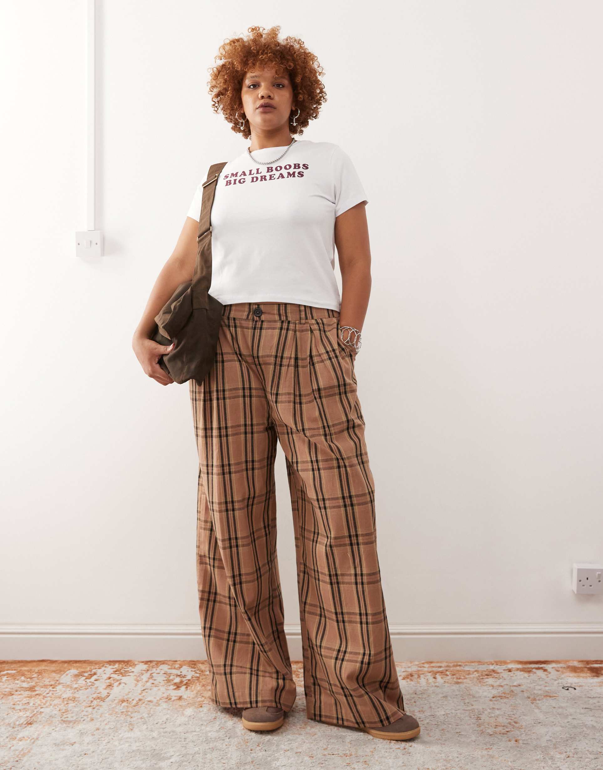 noisy may curve high waist wide leg pants with pleat detail in brown plaid
