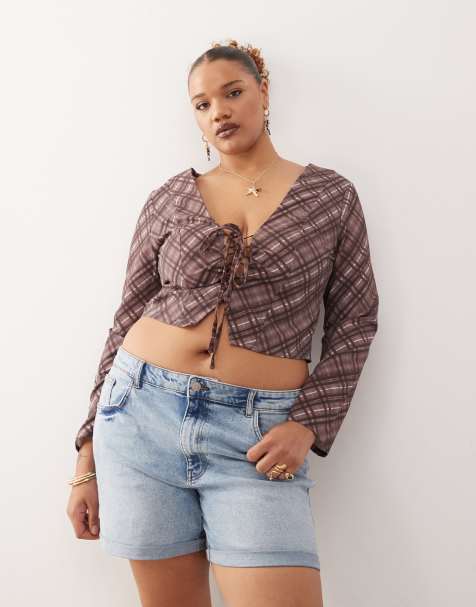 Noisy May Curve high waisted denim shorts in light wash blue - view 1