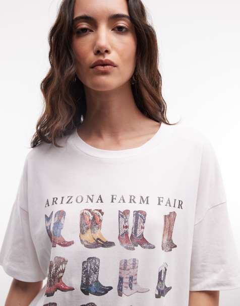 Noisy May Curve - Hvid oversized T-shirt med cowboystøvle-grafik - view 1